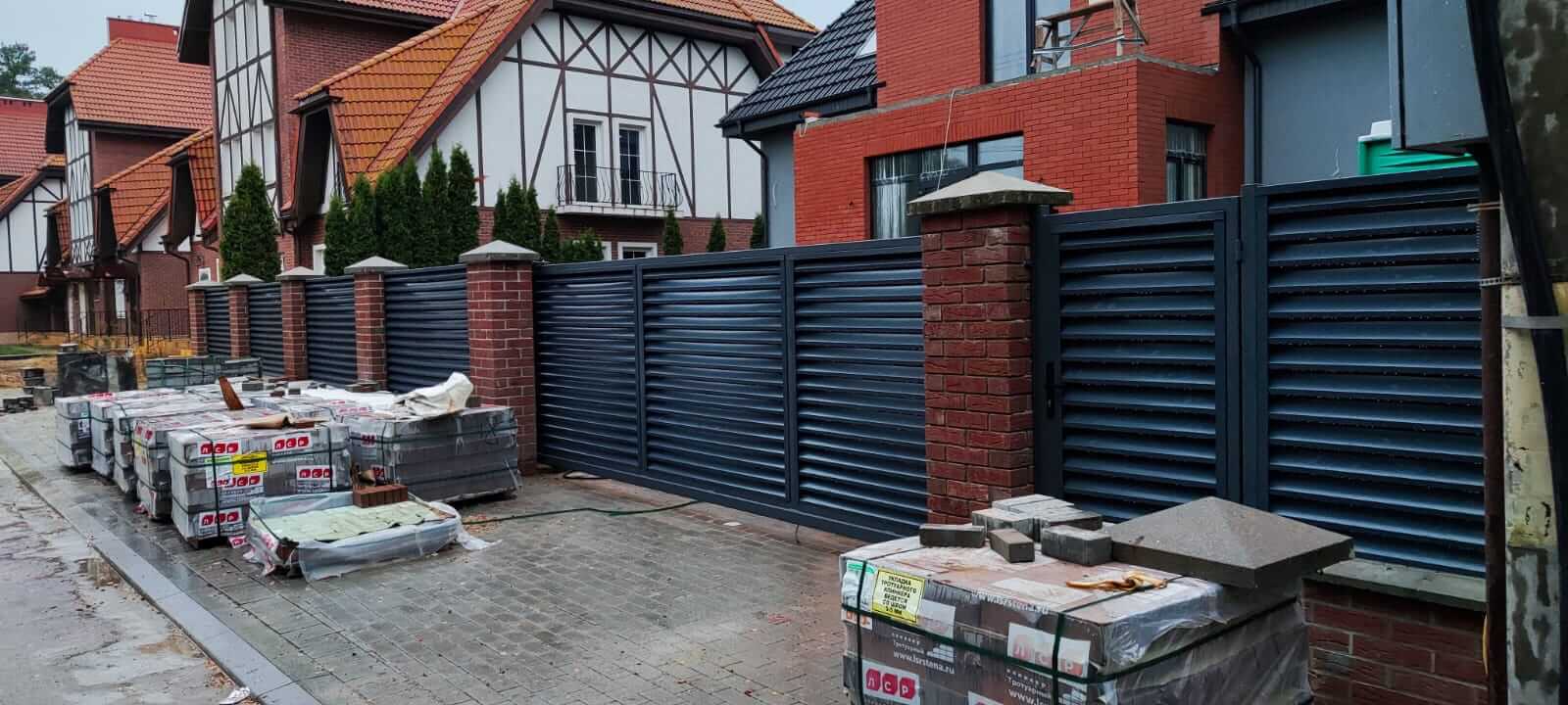 забор-жалюзи с ламелями эко-z ral7024 серый графит фото17 в Тольятти