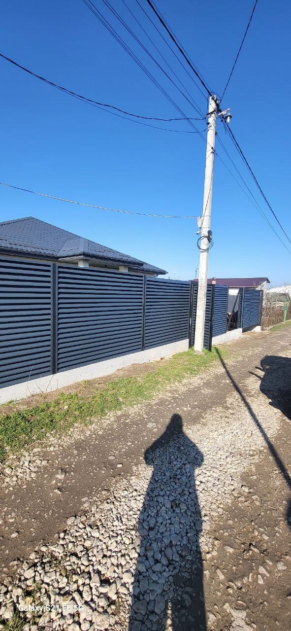 Забор из ламелей еврожалюзи 30м RAL7024/7024 Серый Графит двусторонний фото 1 в Тольятти