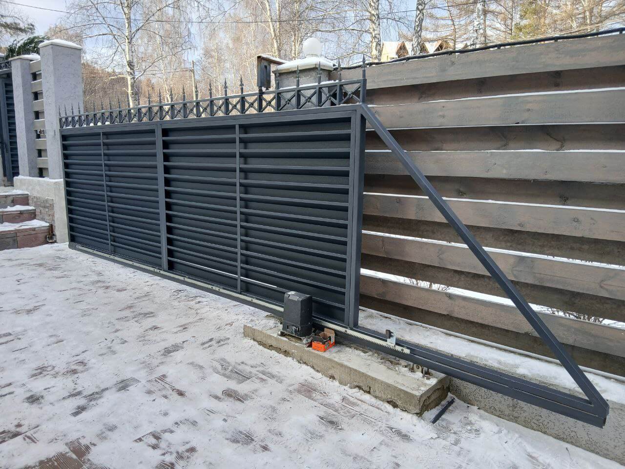 Входная группа из ламелей Хай-Тек RAL7024/7024 Серый Графит двусторонний МАТТЕ фото 23 в Тольятти