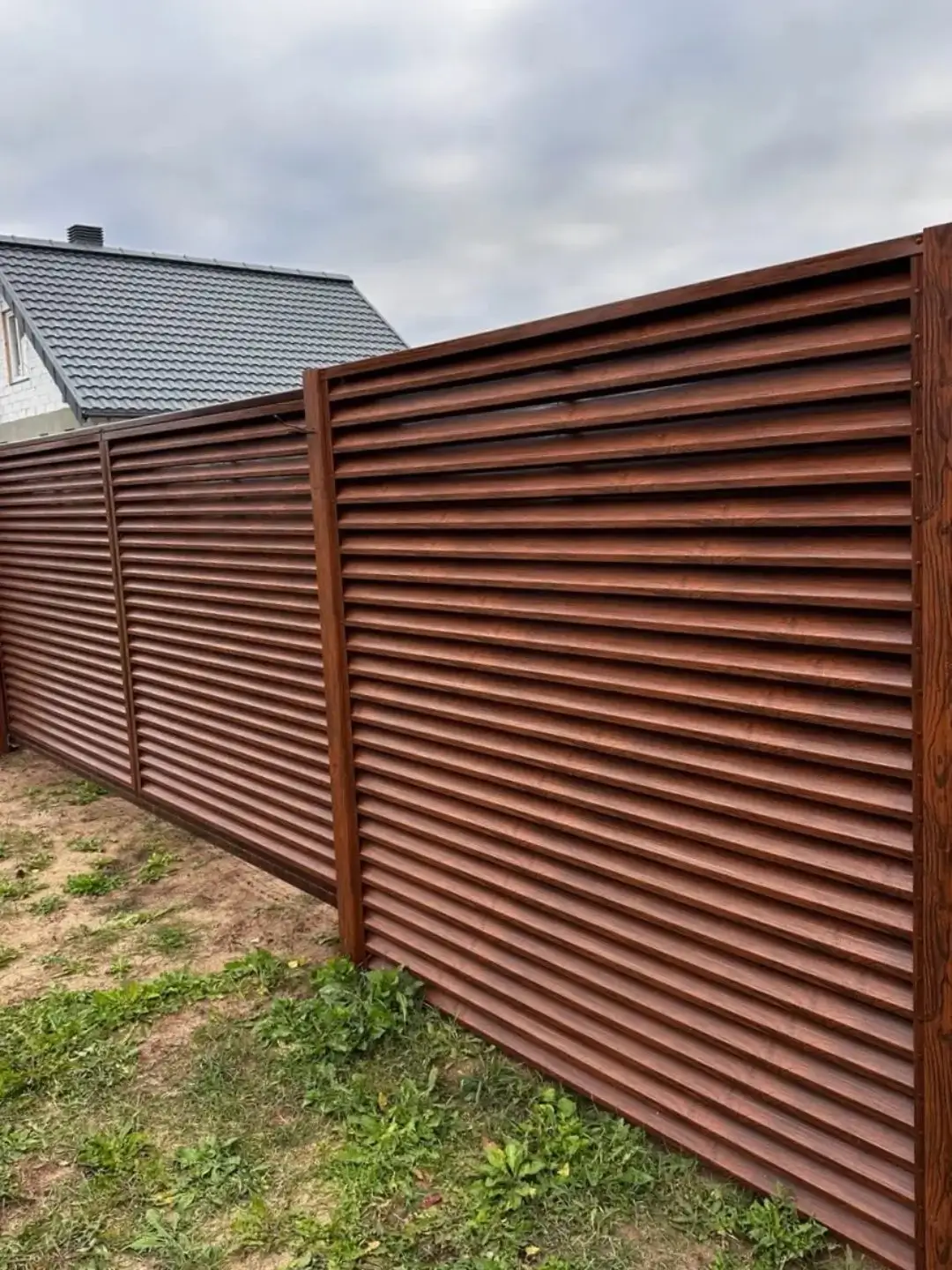 Забор-жалюзи из ламелей ЭКО-Z 58м Темный Дуб 3D Принтек фото 1 в Тольятти