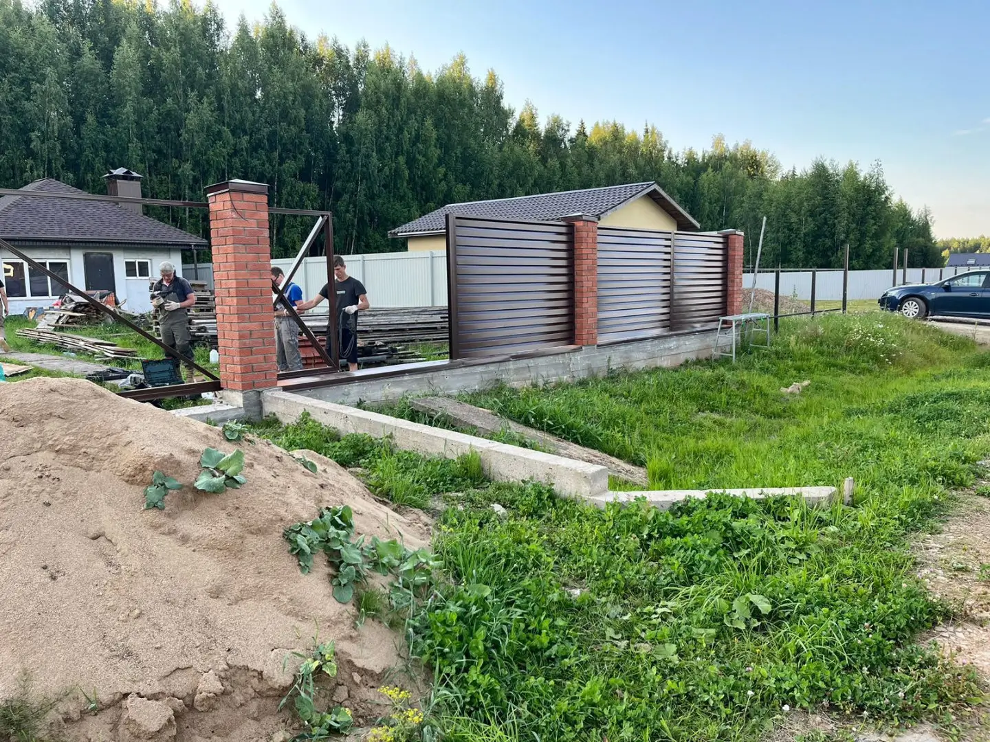 Забор-жалюзи из ламелей Хай-Тек 26м RAL8017/8017 Шоколад двусторонний фото 3 в Тольятти